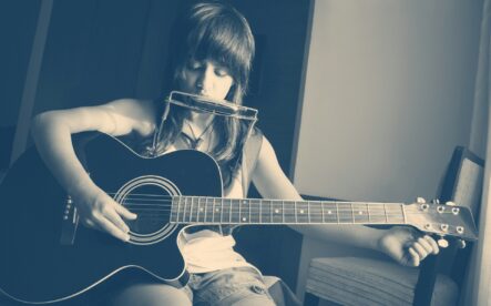 featured-artist featured-artist